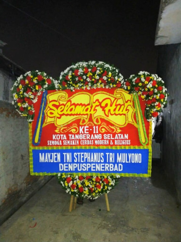 Bunga Papan Congratulation Maniis